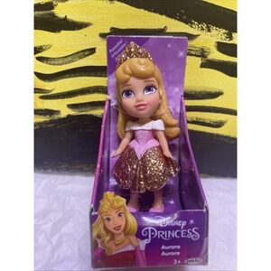 Disney Princess Aurora  Mini Figure